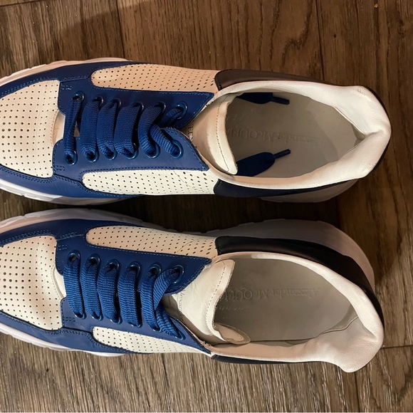 Alexander McQueen Men’s Sneakers - Picture 3 of 4